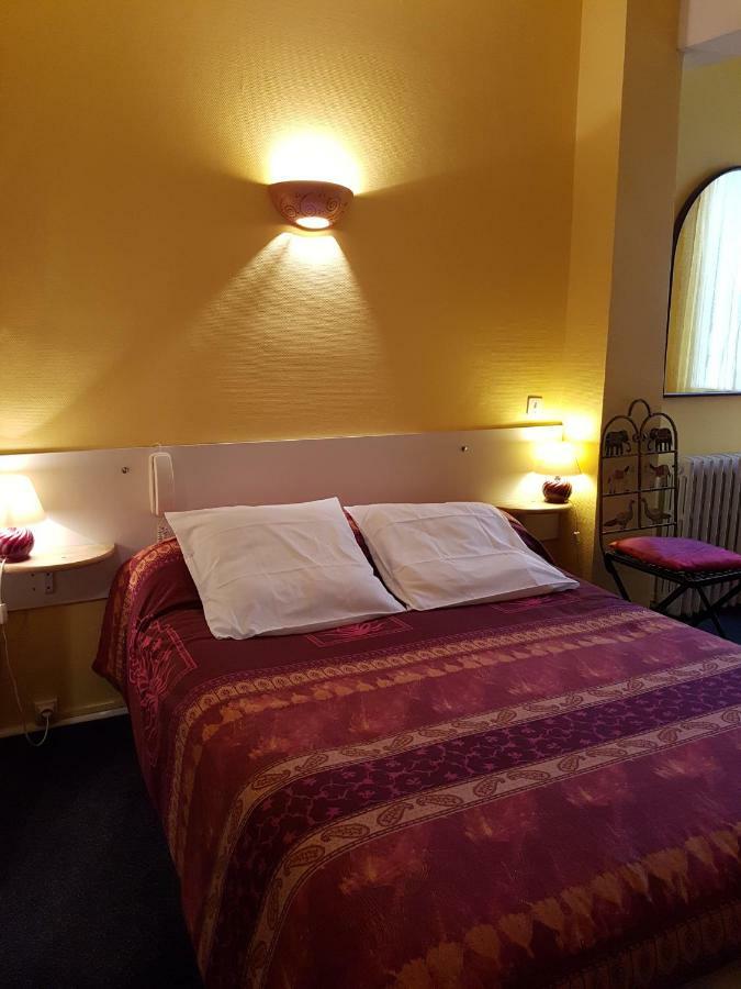 Hotel Du Centre Lourdes Buitenkant foto